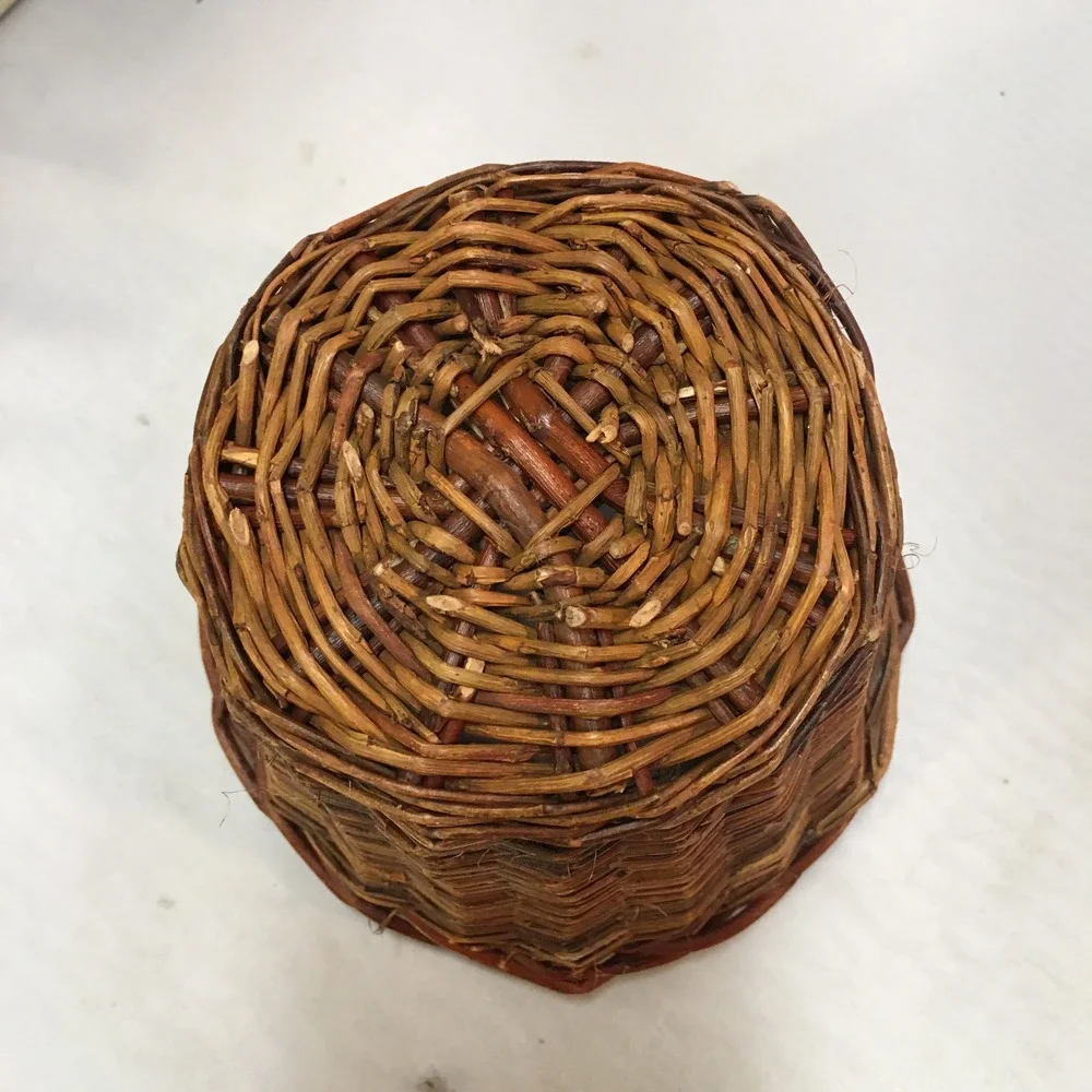 Woven Wicker Basket Home Decor Small Brown‎ Rustic Grapevine Style Bohemian